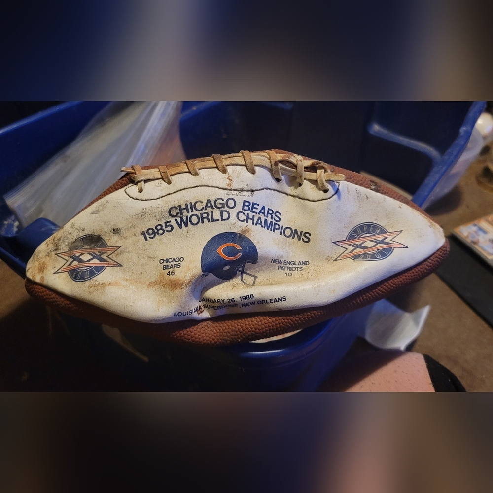 Chicago Bears 1985 World Champions Football! (Perfect Timing!) Collectible!